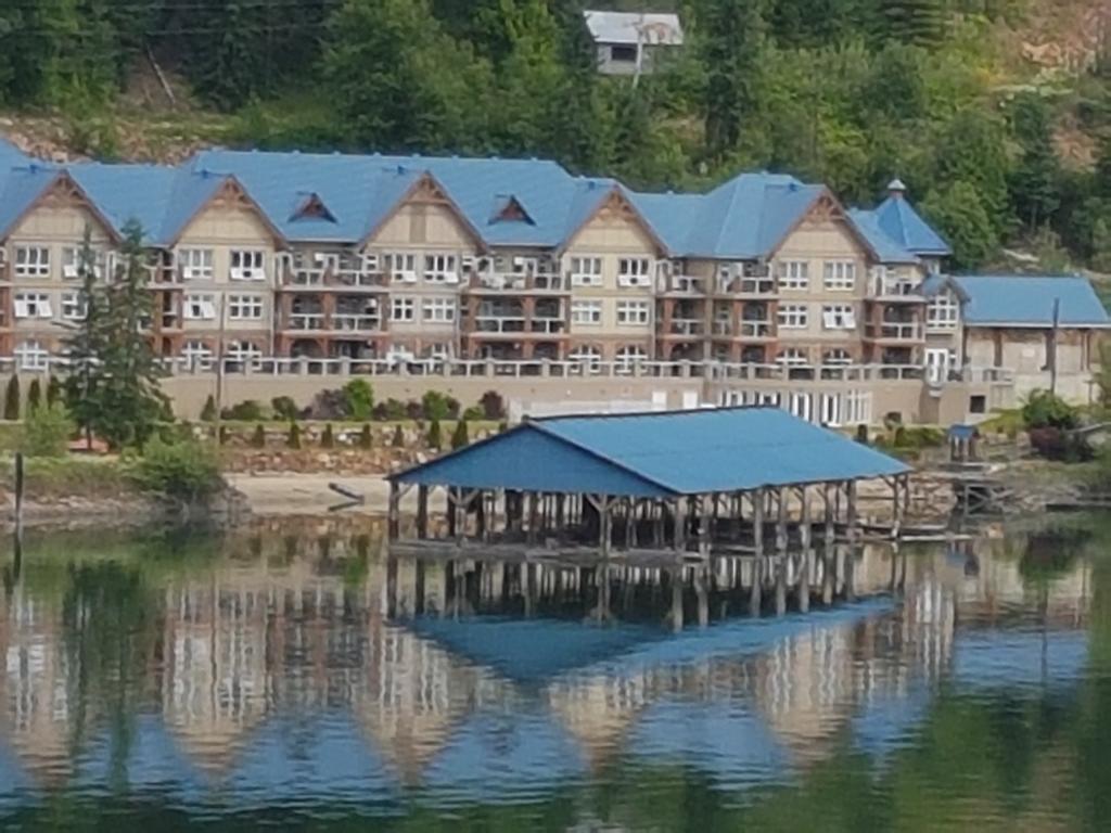 Kaslo Bay Condominium Exterior photo